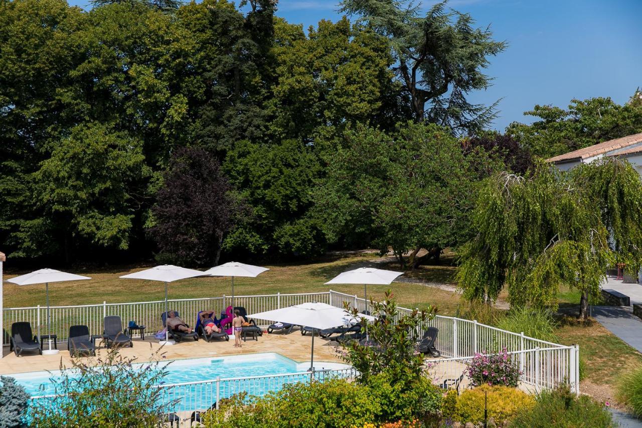 Logis Le Rabelais Hotel- Restaurant - Spa Fontenay-le-Comte Exterior photo